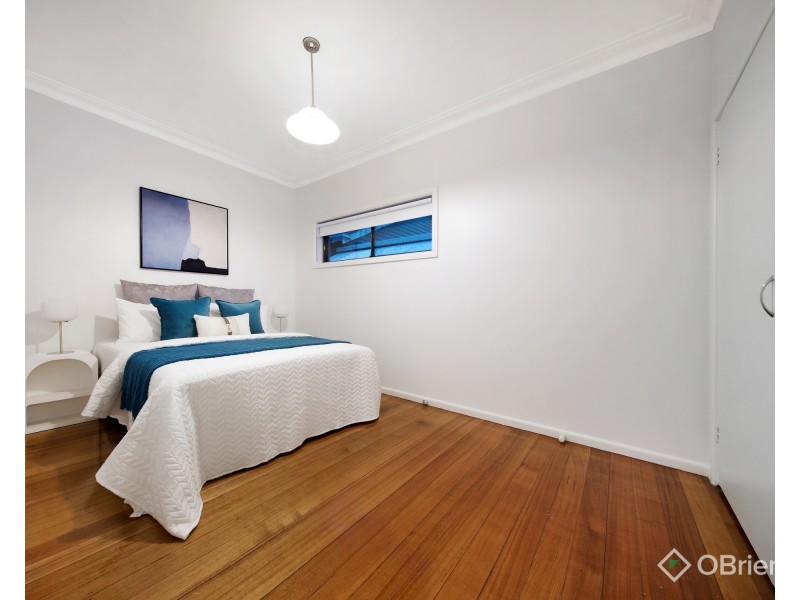 72a Carlisle Crescent, Hughesdale VIC 3166