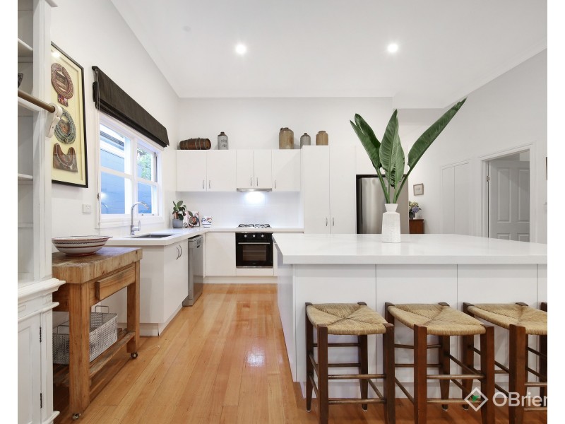 17 Downing Street, Oakleigh VIC 3166