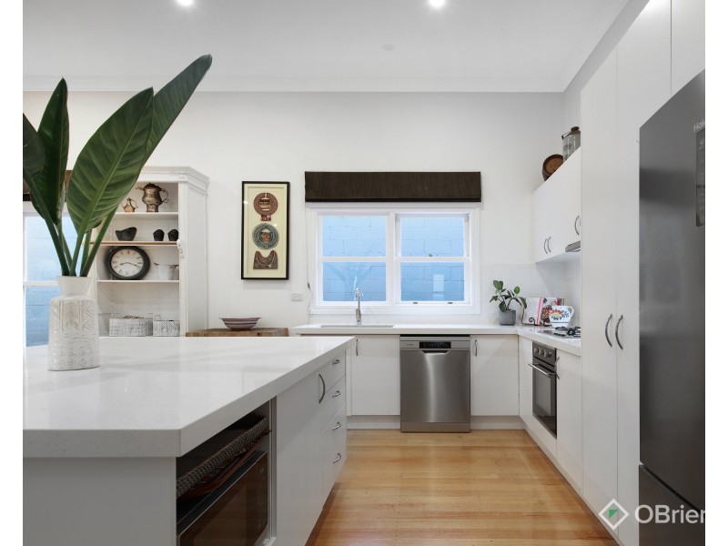 17 Downing Street, Oakleigh VIC 3166