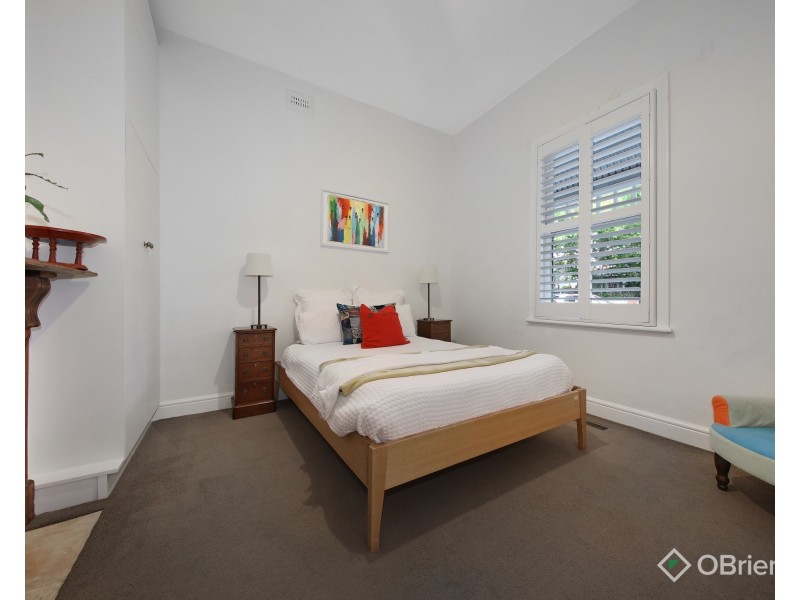 17 Downing Street, Oakleigh VIC 3166