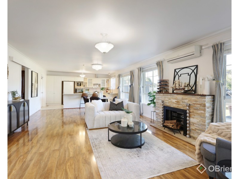 4 Cronin Court, Cheltenham VIC 3192