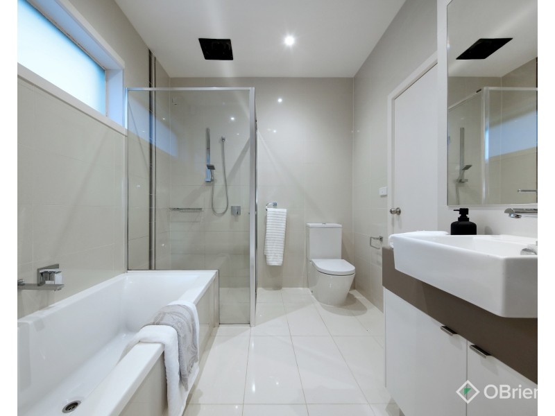 1/28 Guest Road, Oakleigh South VIC 3167