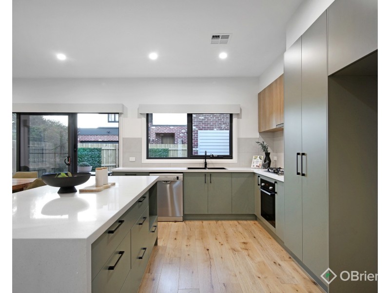 45 Andrew Street, Oakleigh VIC 3166