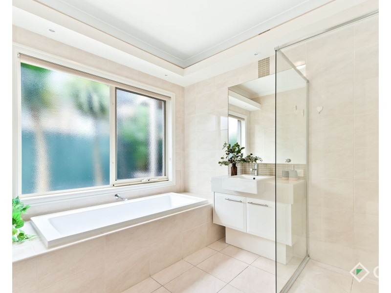 19 Glenora Street, Chadstone VIC 3148