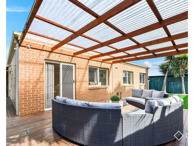 19 Glenora Street, Chadstone VIC 3148