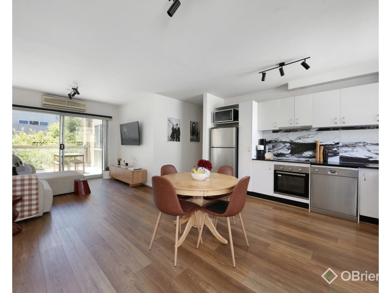 11/82-86 Atherton Road, Oakleigh VIC 3166