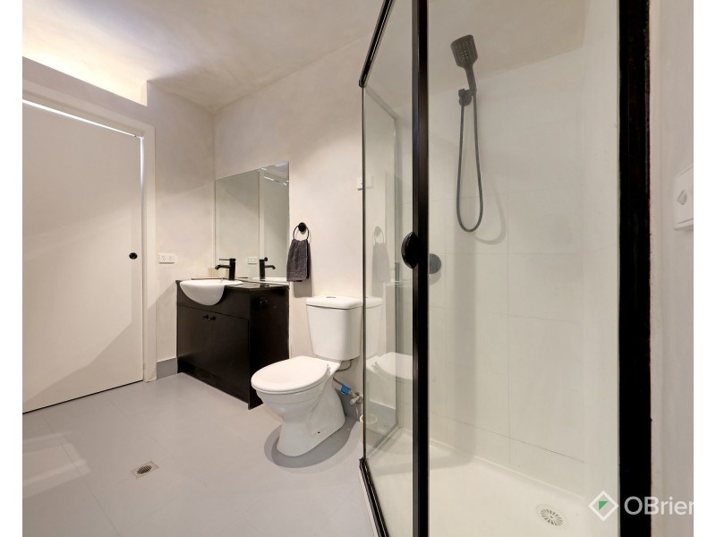 11/82-86 Atherton Road, Oakleigh VIC 3166