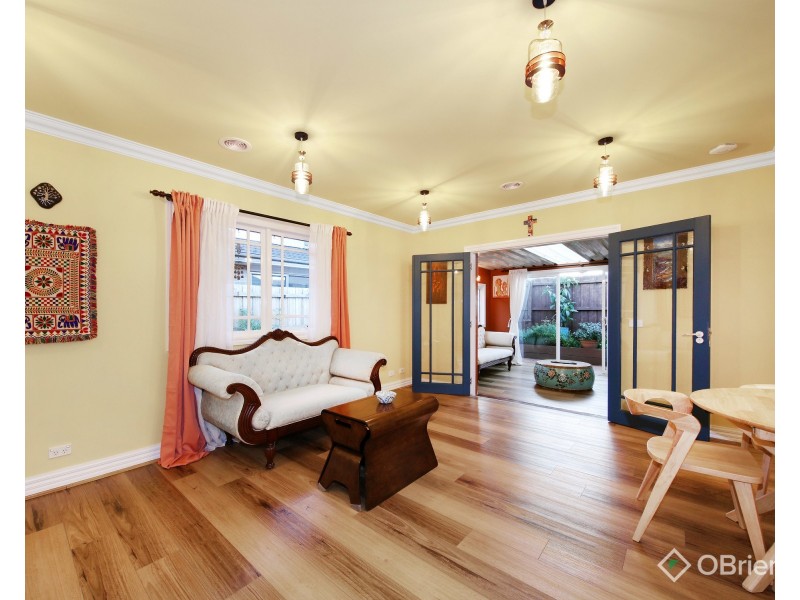 2/42 Browns Road, Clayton VIC 3168