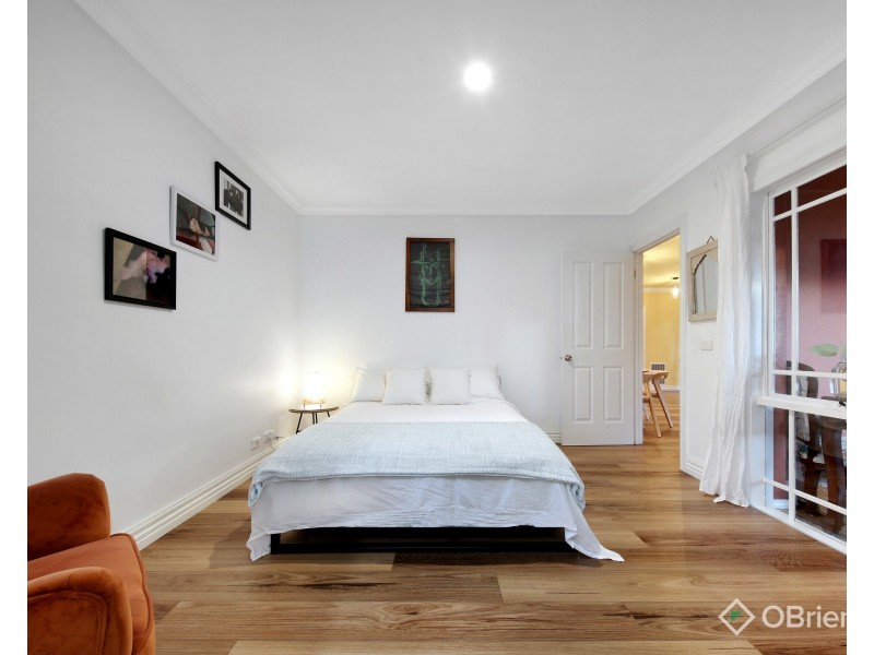 2/42 Browns Road, Clayton VIC 3168