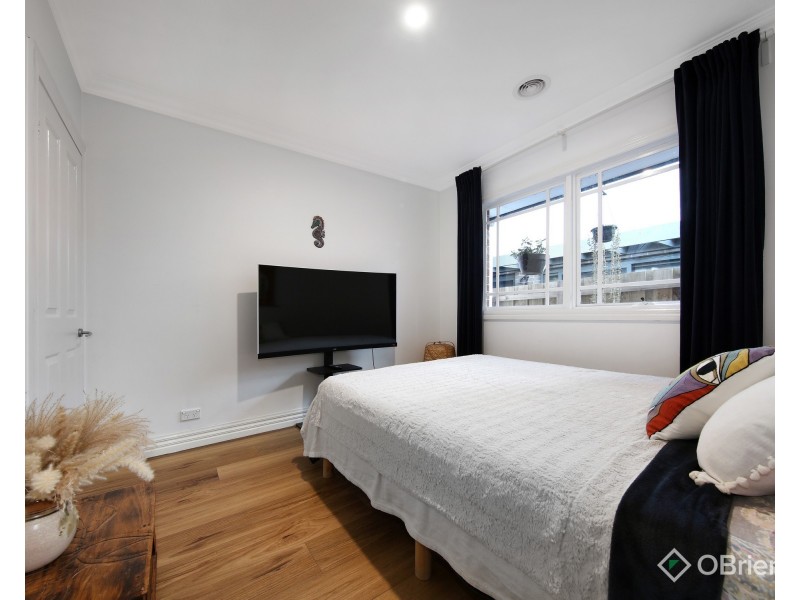 2/42 Browns Road, Clayton VIC 3168