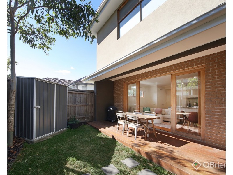 2/7 Claudel Street, Oakleigh East VIC 3166