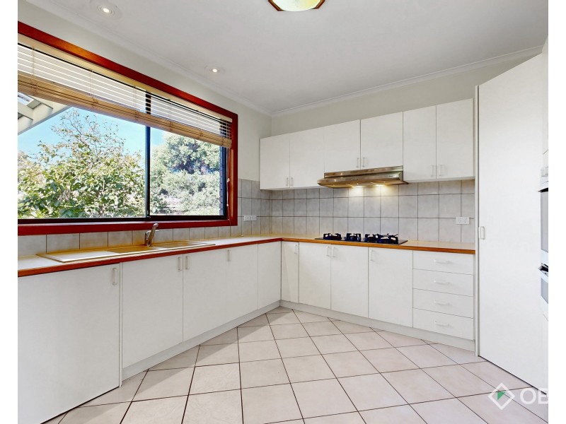 2/12 Strelden Avenue, Oakleigh East VIC 3166