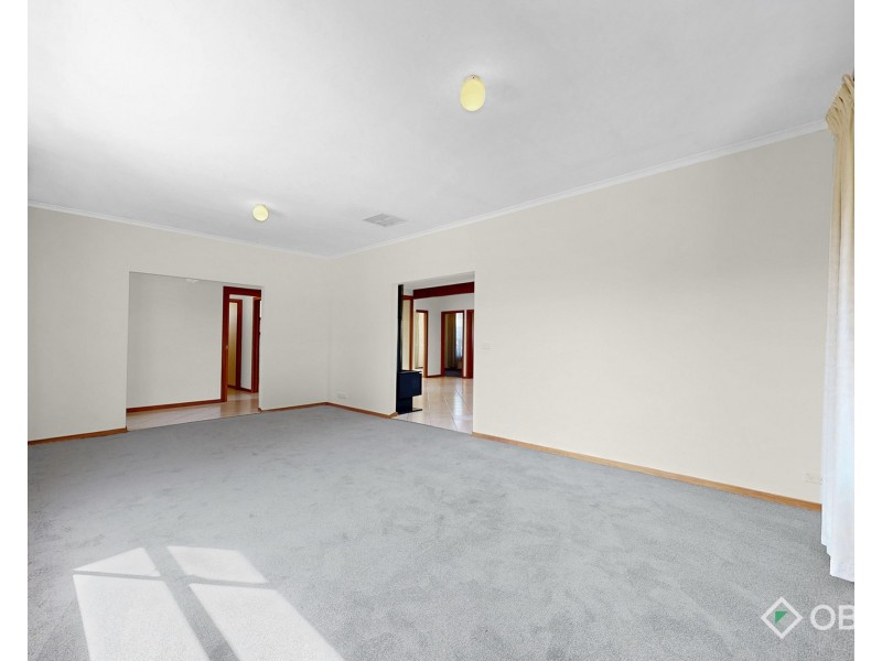 2/12 Strelden Avenue, Oakleigh East VIC 3166