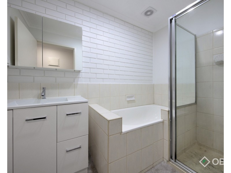 4 Mead Court, Oakleigh VIC 3166