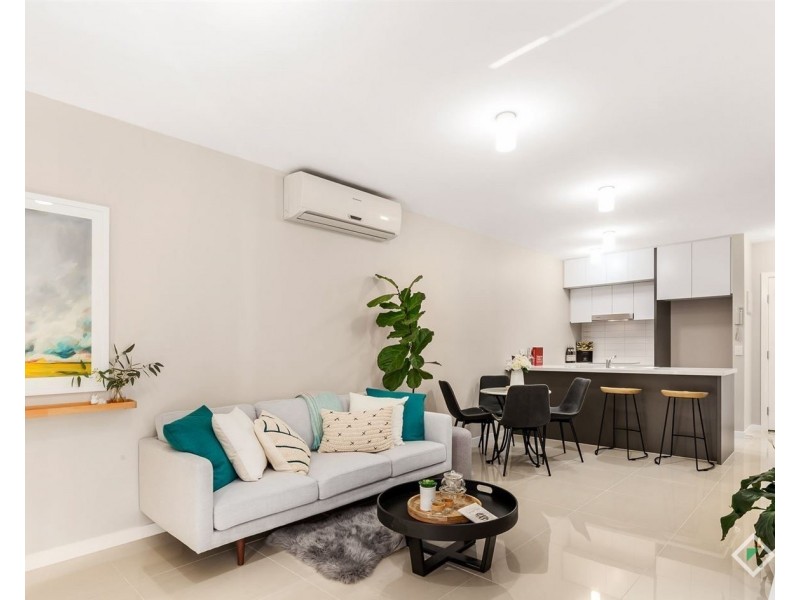 4/1 Greenfield Drive, Clayton VIC 3168