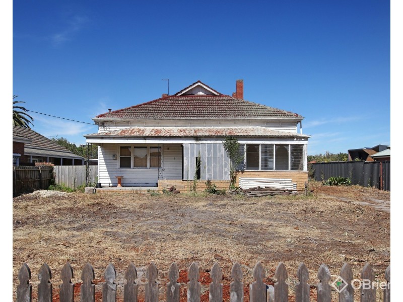 2 The Avenue, Oakleigh VIC 3166