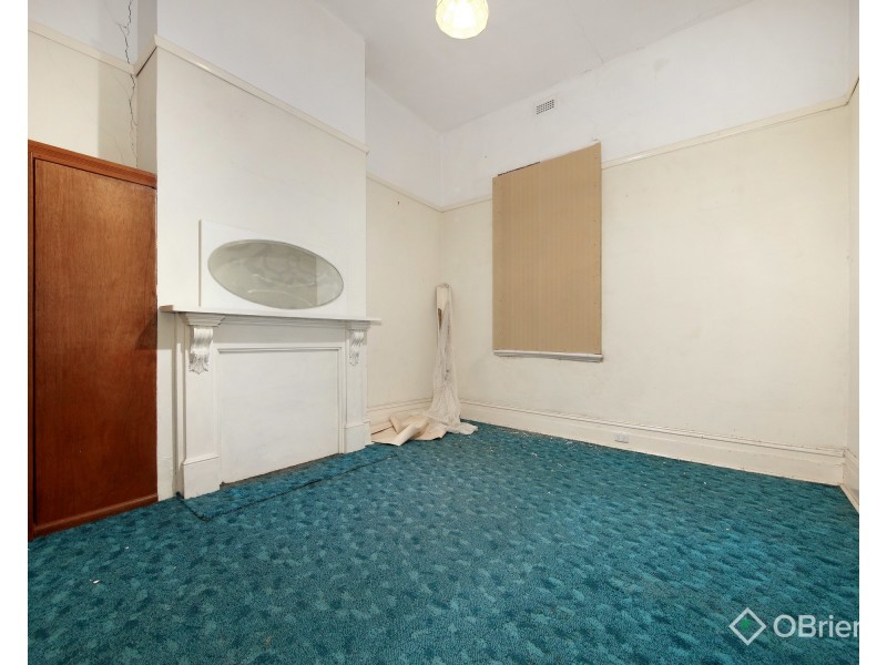 2 The Avenue, Oakleigh VIC 3166