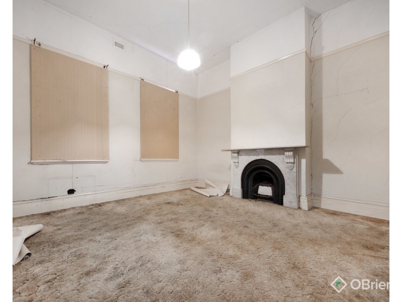 2 The Avenue, Oakleigh VIC 3166