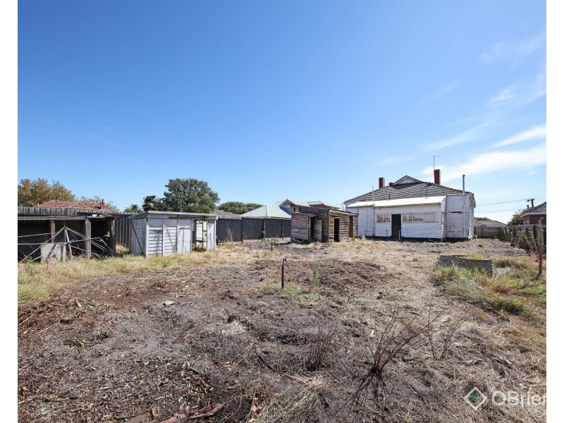 2 The Avenue, Oakleigh VIC 3166