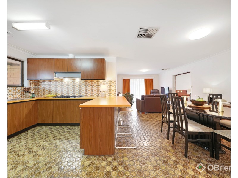 2/1 Oberon Avenue, Oakleigh East VIC 3166