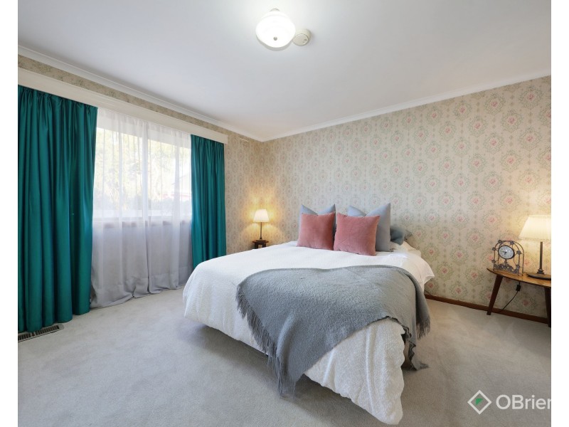 2/1 Oberon Avenue, Oakleigh East VIC 3166