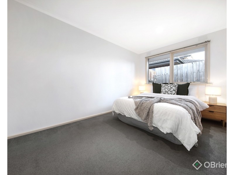 2/1 Leroux Street, Oakleigh VIC 3166