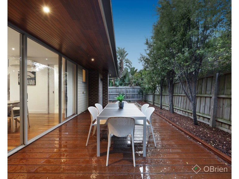 21 Glenora Street, Chadstone VIC 3148