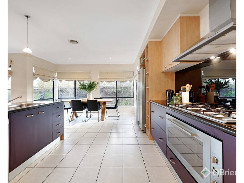 51 Keylana Drive, Keysborough VIC 3173