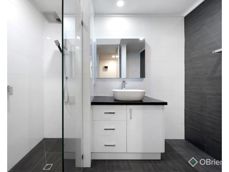 4/8 Albert Avenue, Oakleigh VIC 3166