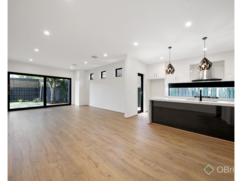 2/169 Power Avenue, Chadstone VIC 3148