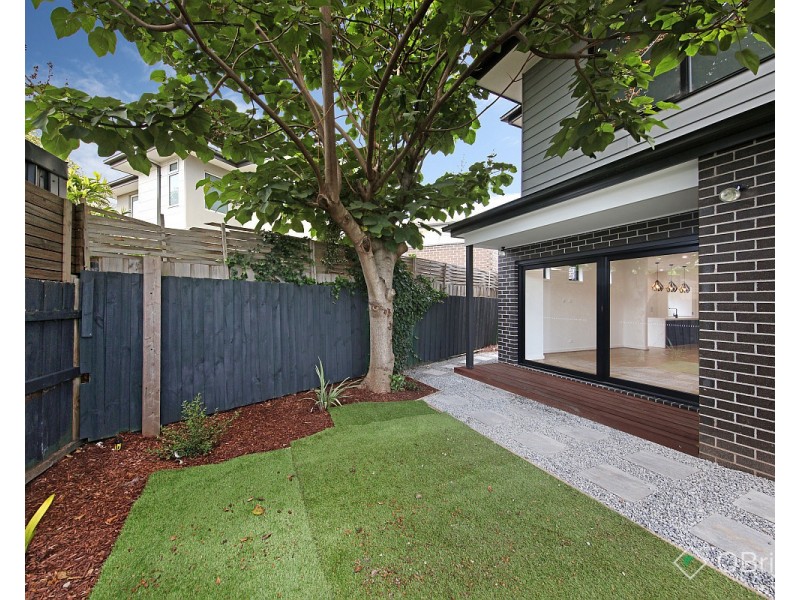 2/169 Power Avenue, Chadstone VIC 3148