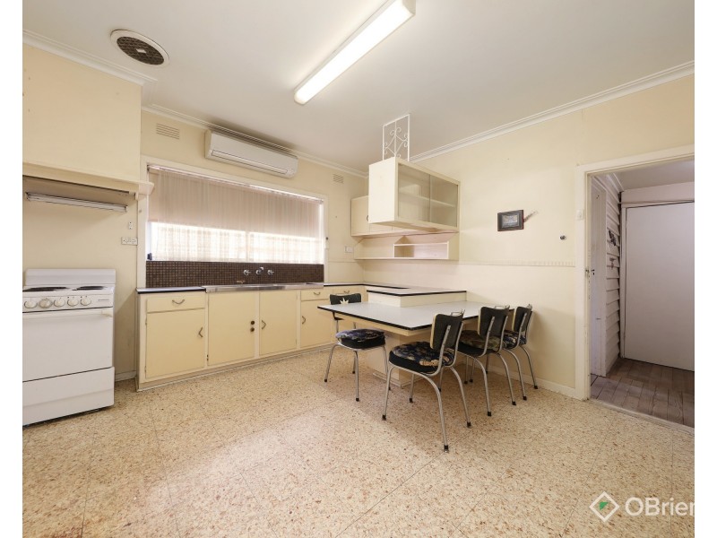 55 Drummond Street, Chadstone VIC 3148