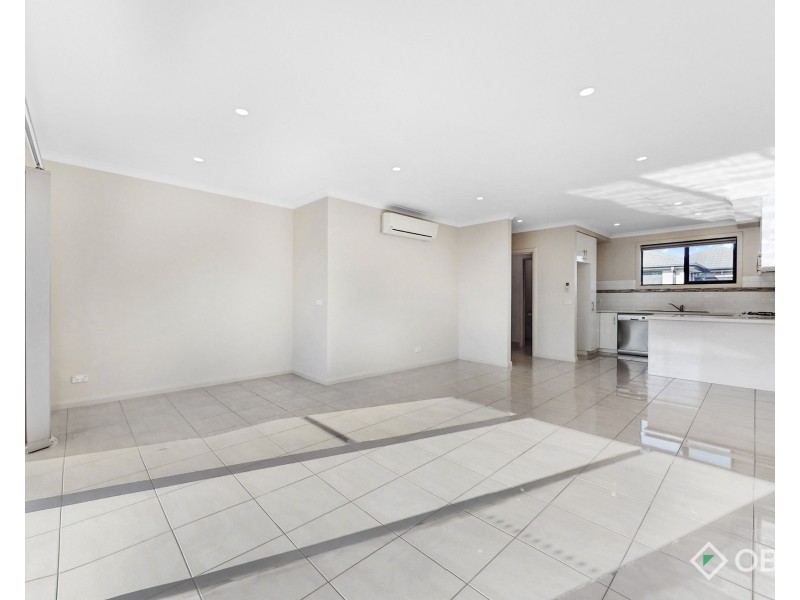 2/14 Mill Road, Oakleigh VIC 3166