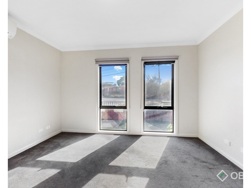 2/14 Mill Road, Oakleigh VIC 3166