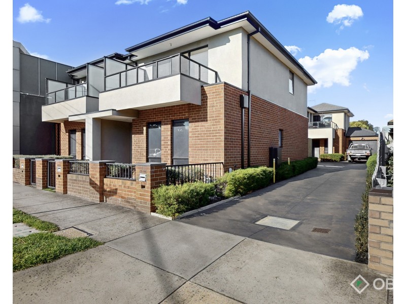 2/14 Mill Road, Oakleigh VIC 3166