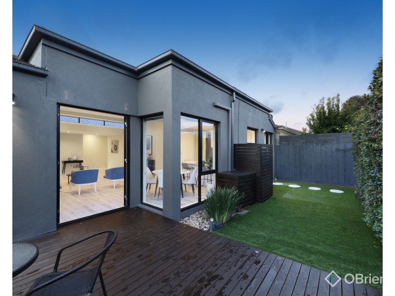 2/56 Goodrich Street, Bentleigh East VIC 3165