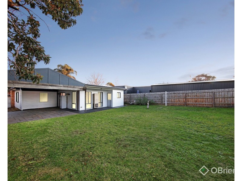 61 Beauford Street, Huntingdale VIC 3166