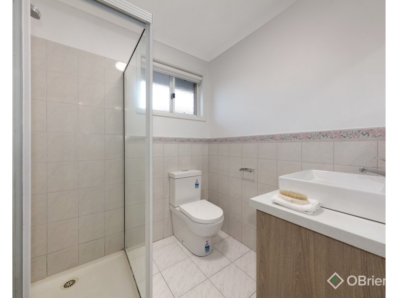 2/20 Valley Street, Oakleigh South VIC 3167