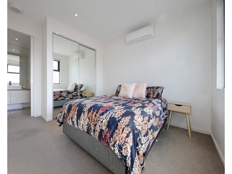 102/124 Murrumbeena Road, Murrumbeena VIC 3163