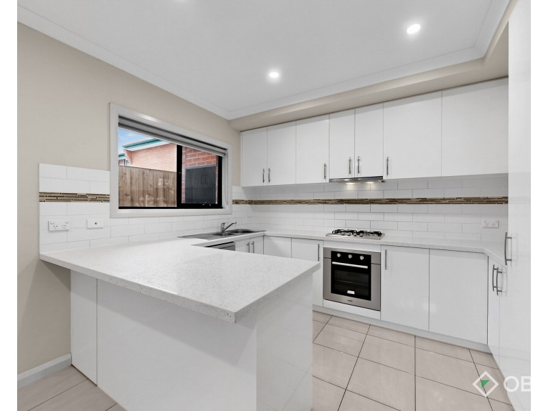 3/14 Mill Road, Oakleigh VIC 3166