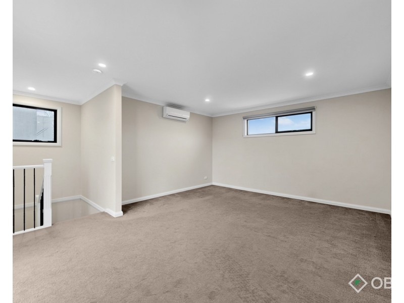 3/14 Mill Road, Oakleigh VIC 3166