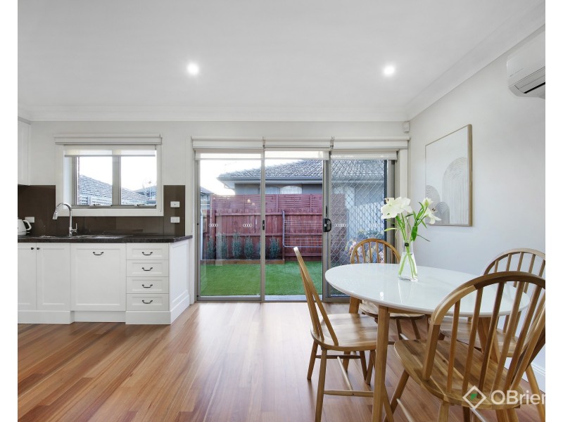 2/19 John Street, Oakleigh VIC 3166