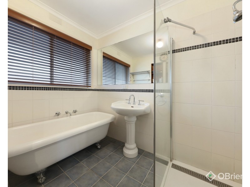 26 Withers Avenue, Mulgrave VIC 3170