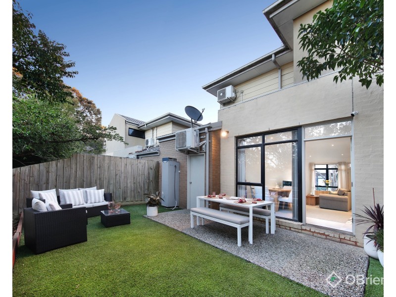 18 Brushbox Court, Clayton VIC 3168