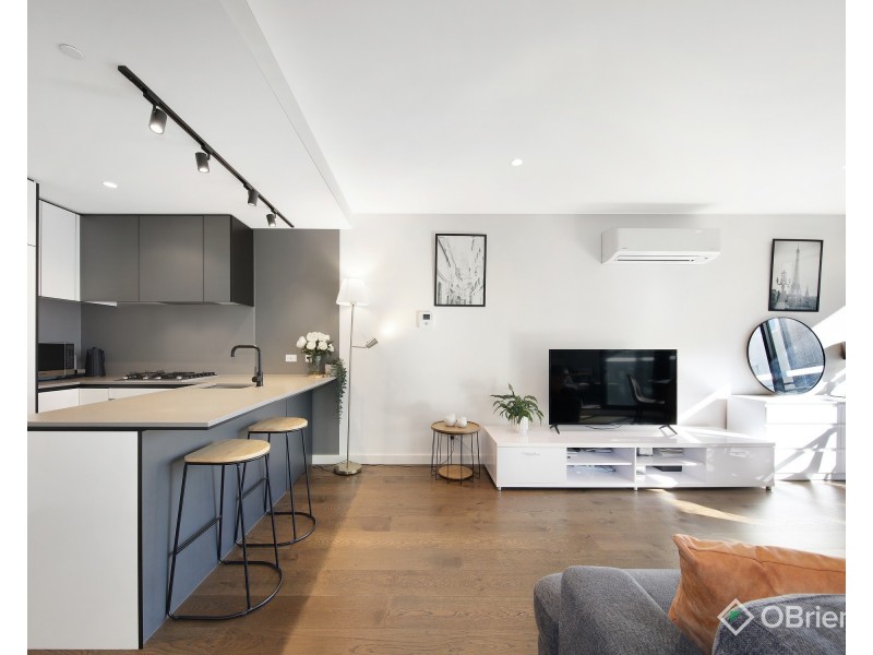 102/89 Atherton Road, Oakleigh VIC 3166