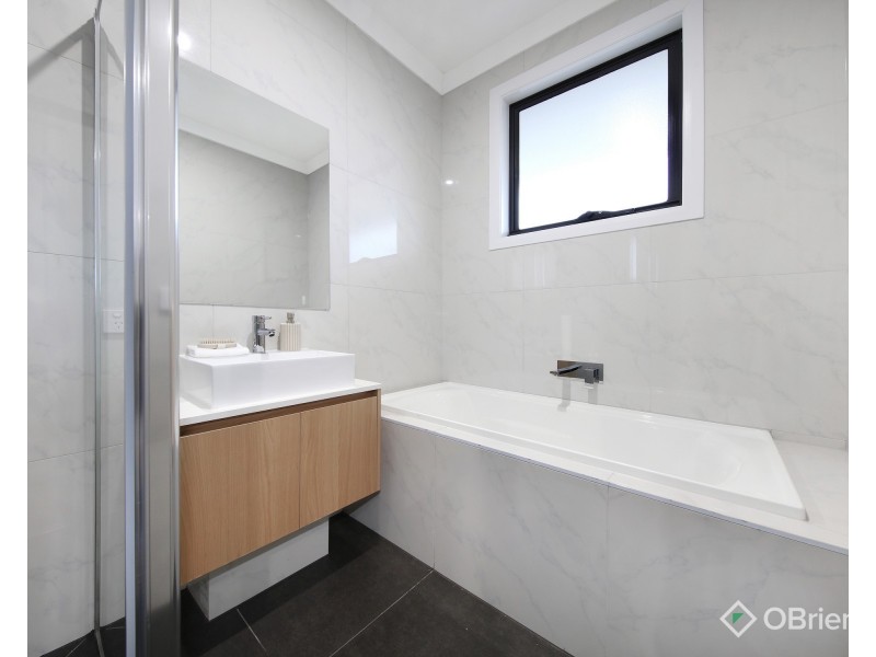20A Lawson Street, Oakleigh East VIC 3166