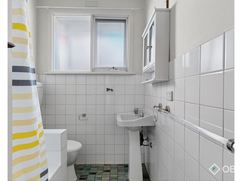 2/3 Albert Avenue, Oakleigh VIC 3166