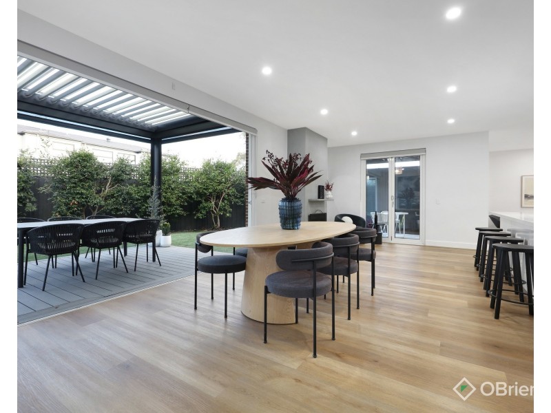 2 Collis Street, Brighton East VIC 3187