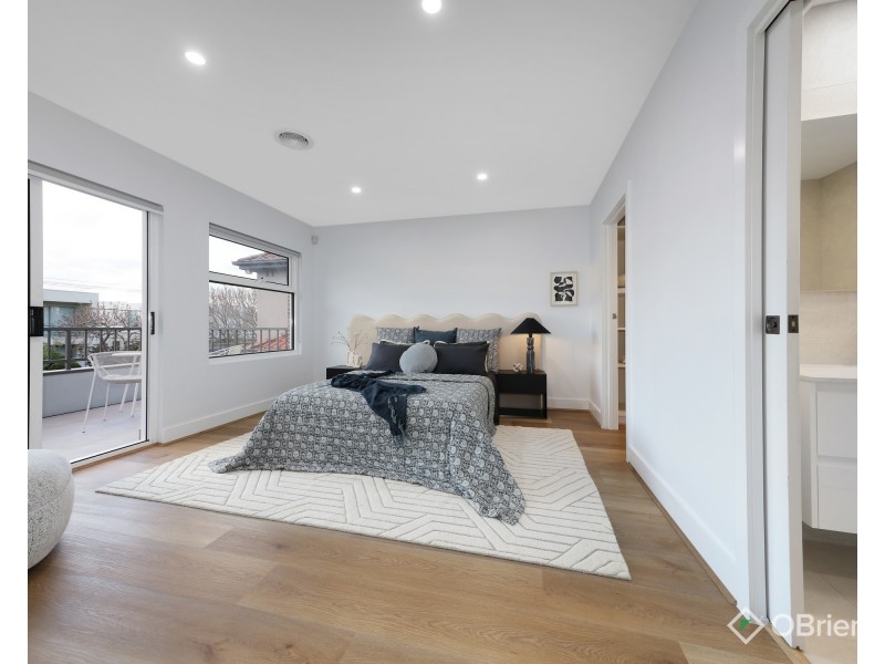 2 Collis Street, Brighton East VIC 3187