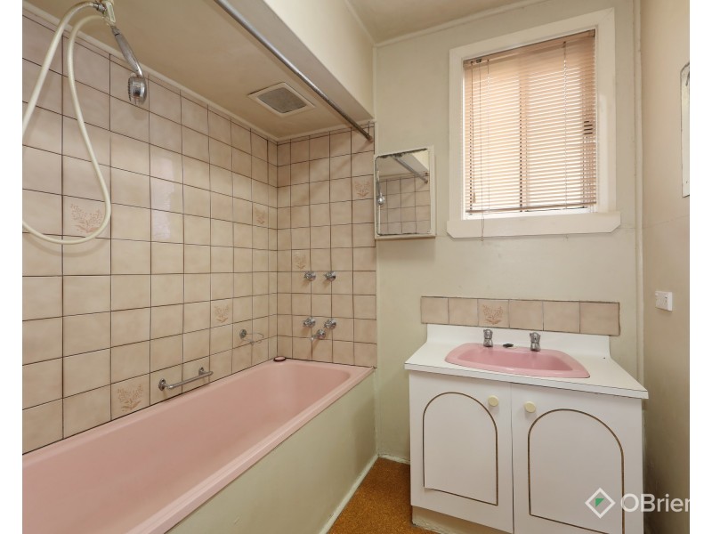 96 Willesden Road, Hughesdale VIC 3166